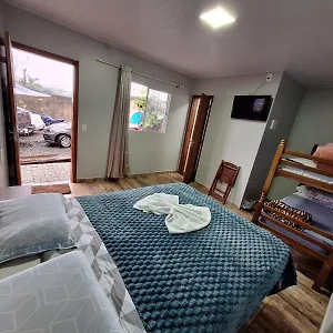Quarto em Acomodações Particulares Jh Santos, Chapecó